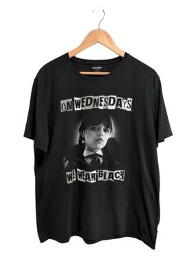 2/$25 Old Navy Black Women’s Tee "On Wednesdays We Wear Black" Wednesday Addams